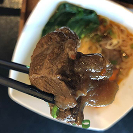 紅燒紅白蘿蔔快鍋牛肉